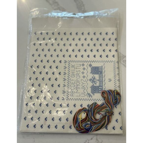 Vintage Prints Charming Heirloom Cross Stitch Kit Sampler by Needles NHoops #700 - Picture 5 of 5